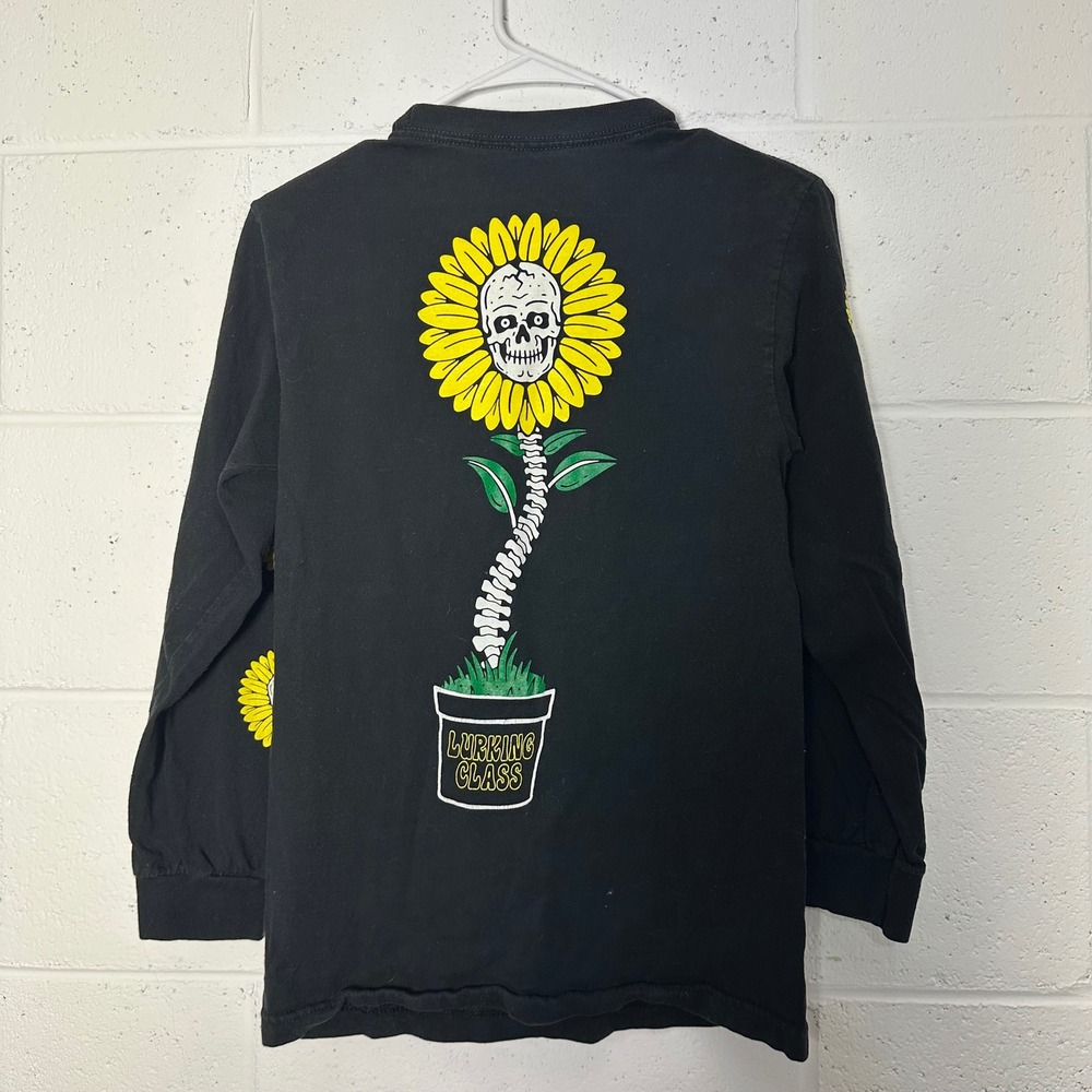 Lurking Class Mens‎ Black Long Sleeve Skull Sunflower Graphic T Shirt Size small - Picture 2 of 3